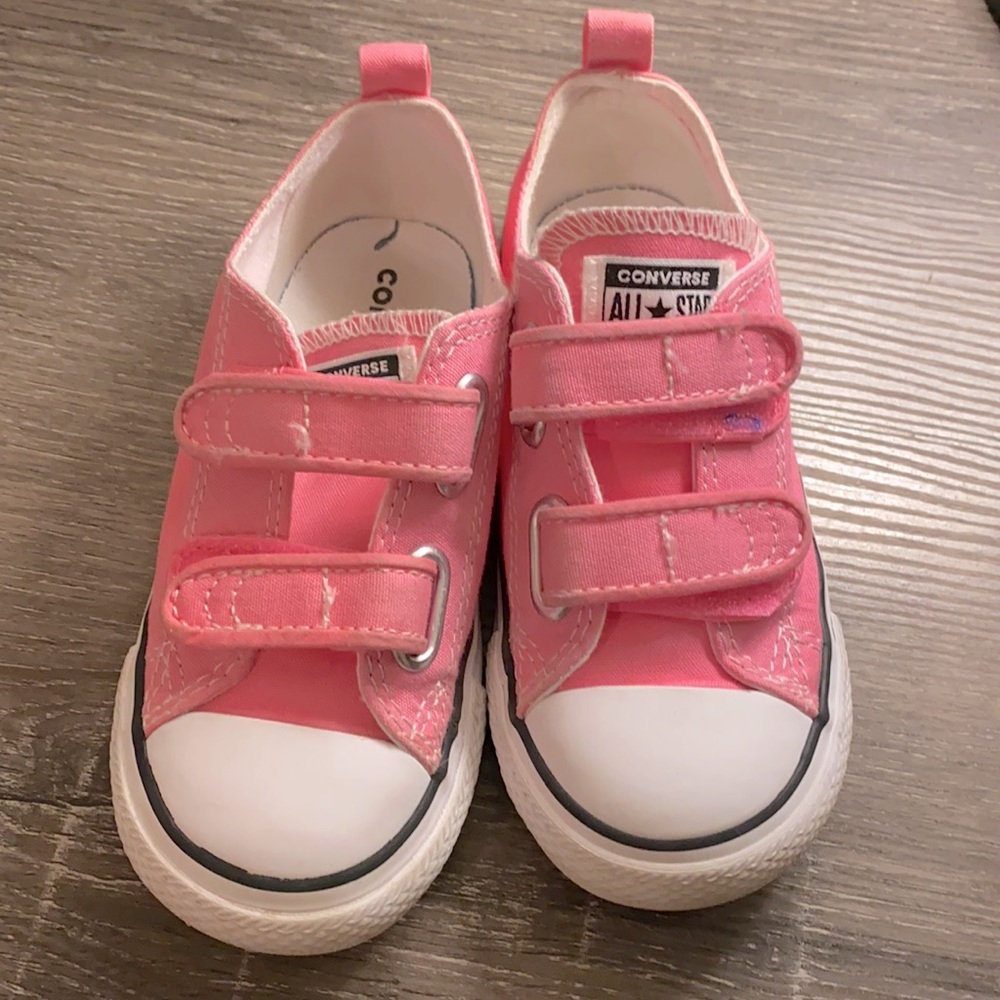 Sz9 Toddler Girls Converse